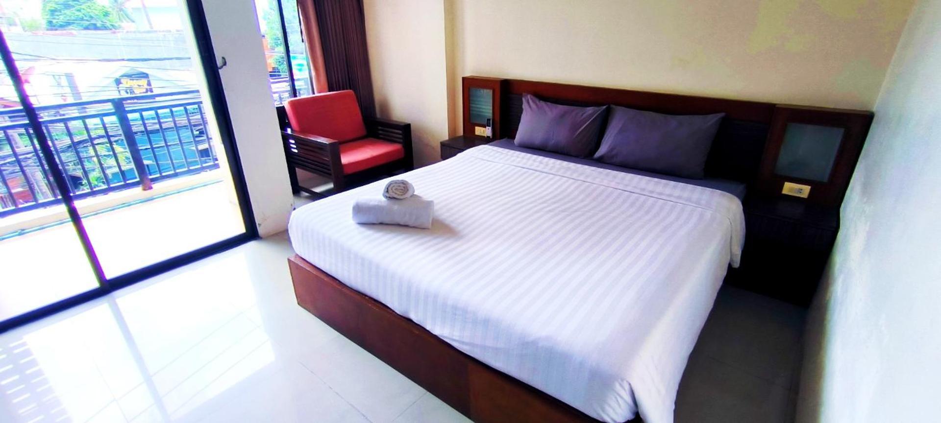 Kanpai Hotel Patong Dış mekan fotoğraf