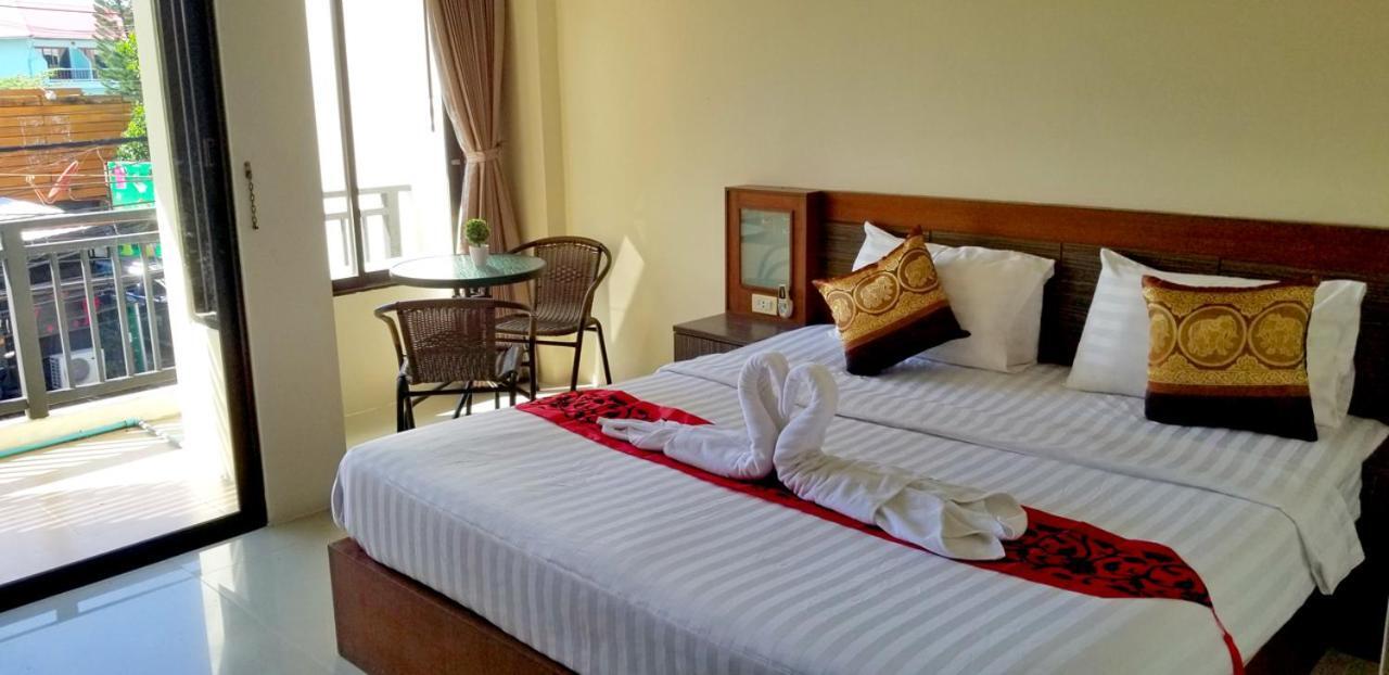 Kanpai Hotel Patong Dış mekan fotoğraf