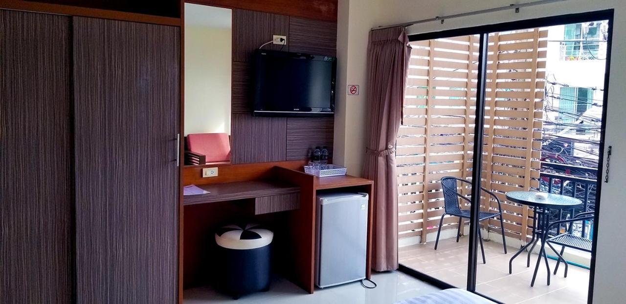 Kanpai Hotel Patong Dış mekan fotoğraf